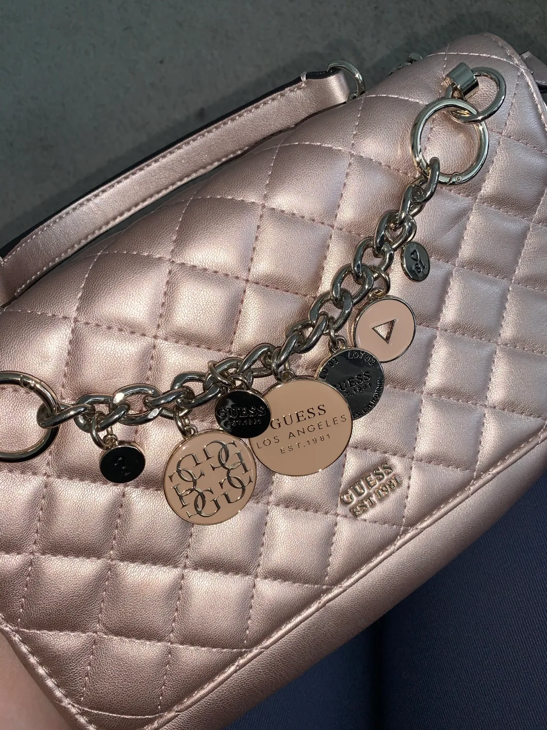 Guess Quilted Purse with Chain image indicator(4)