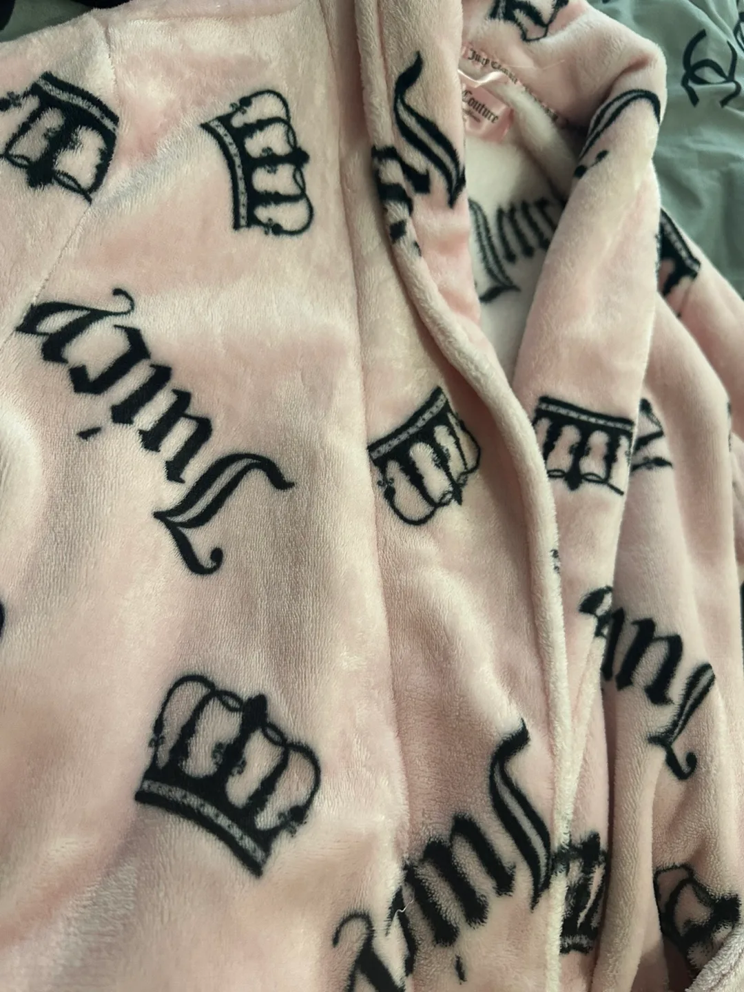 Juicy Couture Luxe Robe - Pink, New with Tags thumbnail