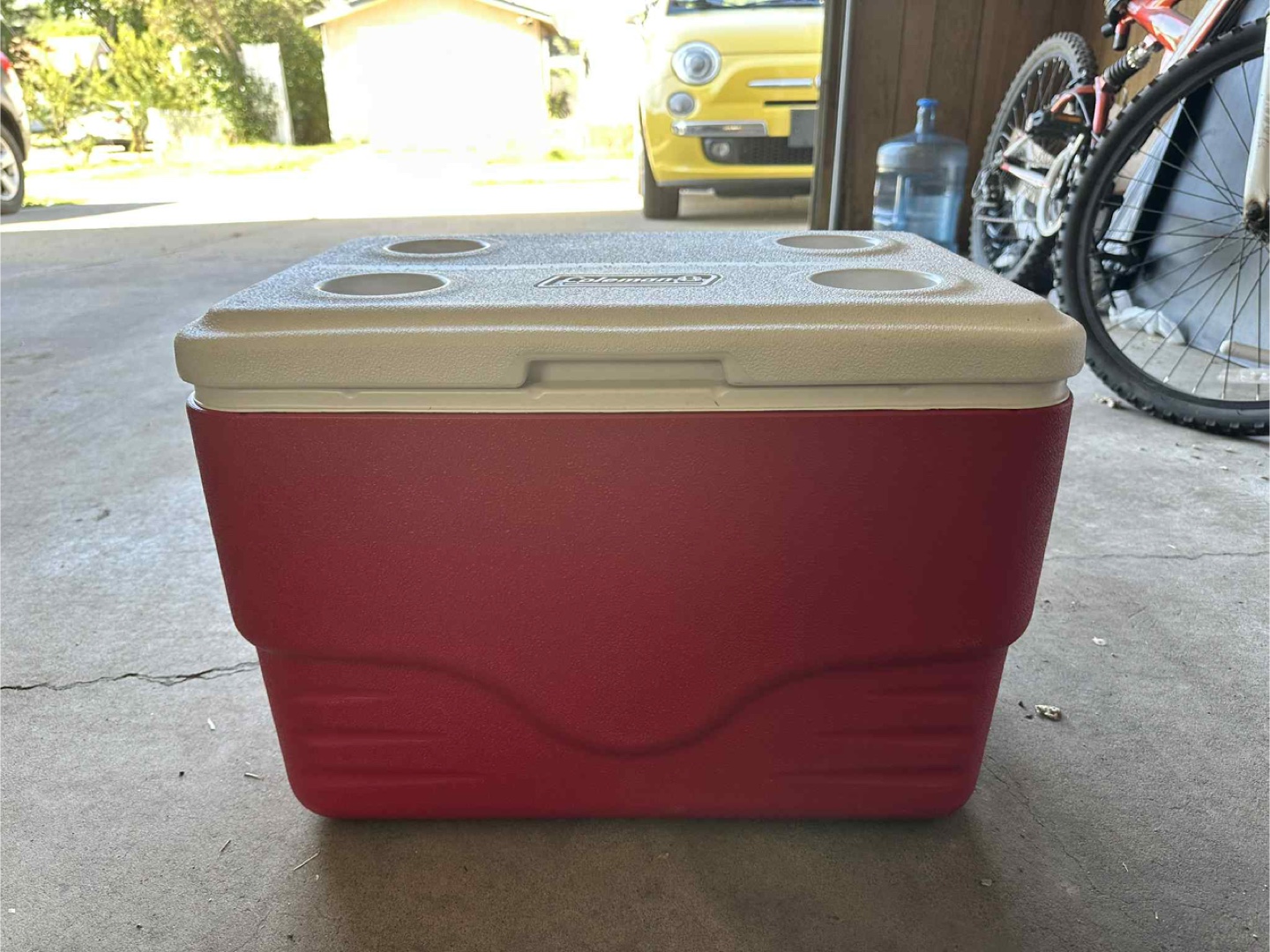 Coleman Cooler Red & White
