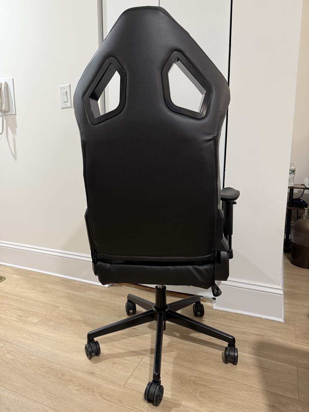 Gamdias APHRODITE EF1 Gaming Chair - photo 2