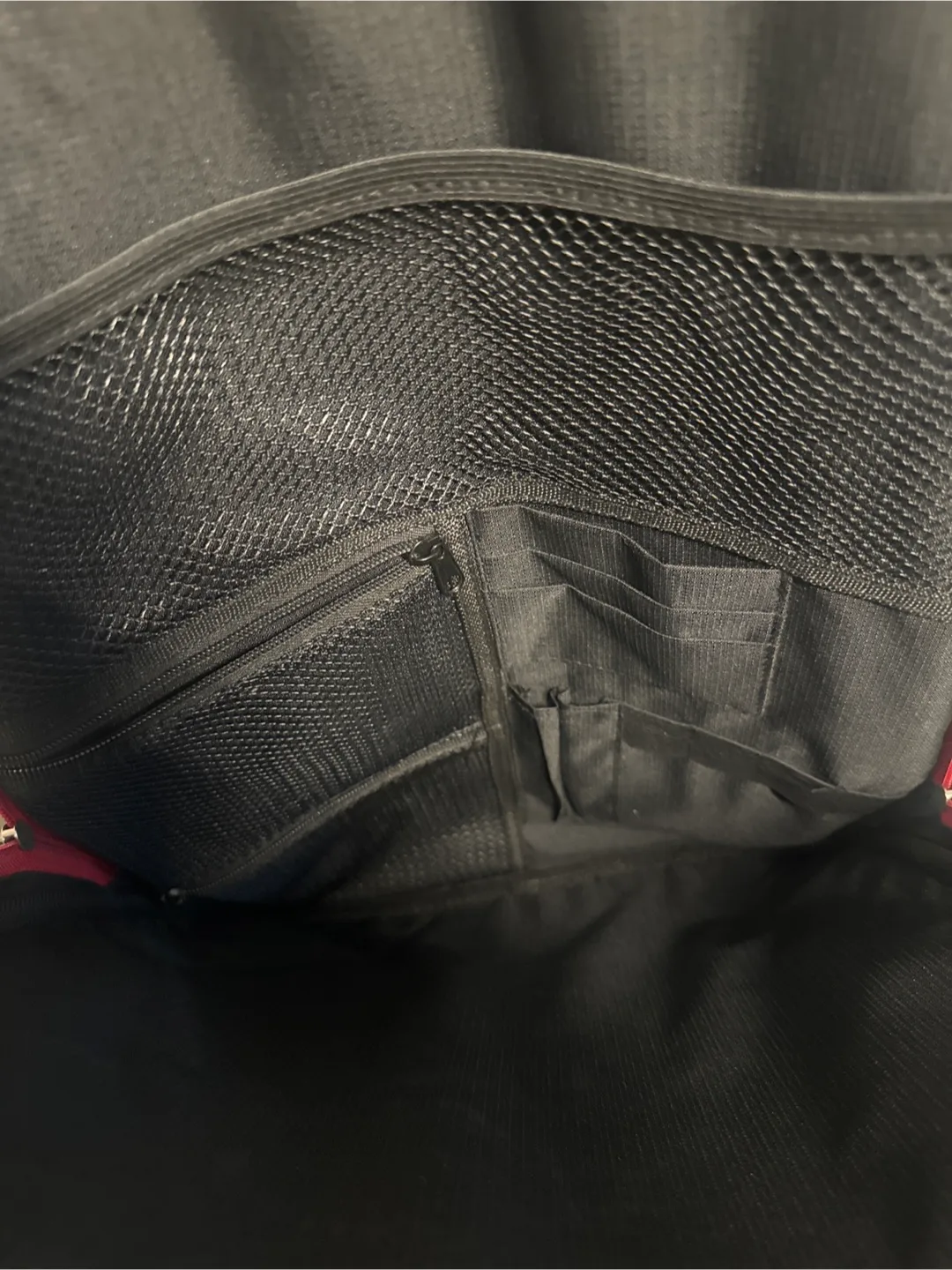 MSI Dragon Army Black Backpack image indicator(6)