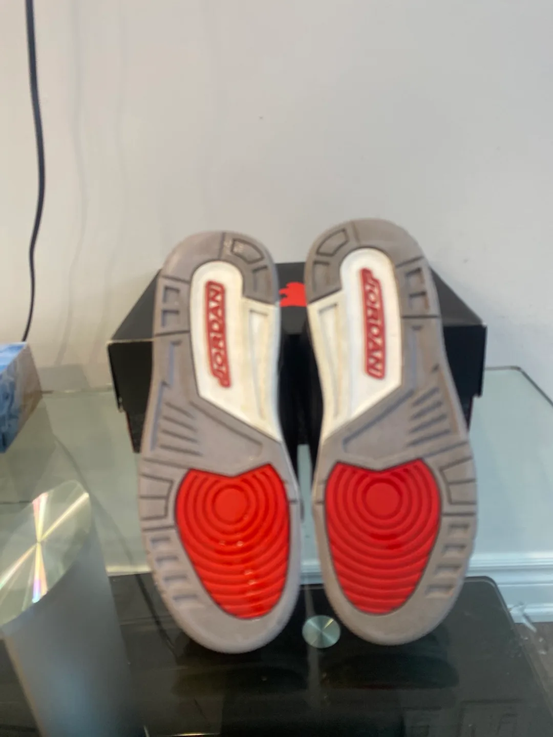 Air Jordan 3 Retro Black Cement image indicator(3)