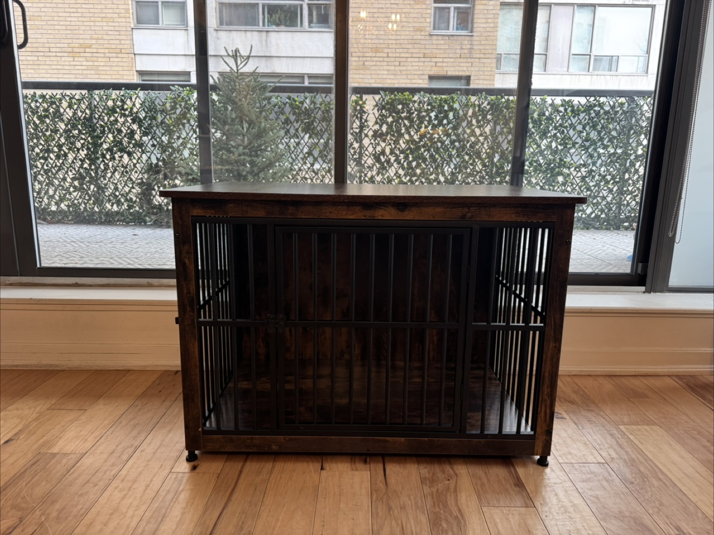 Dog Crate with Customizable Side Door