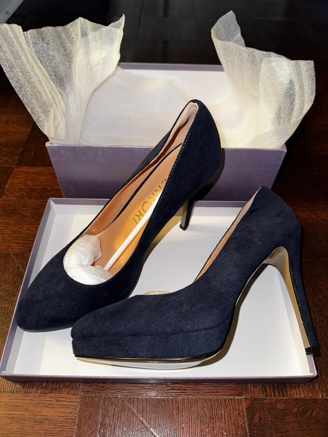 MERRORI Navy Blue Heels - US 10 image indicator(3)