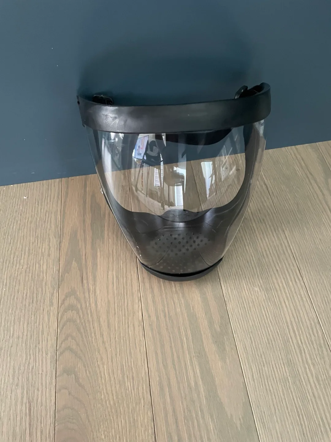 Protective Face Shield - Black image indicator(3)