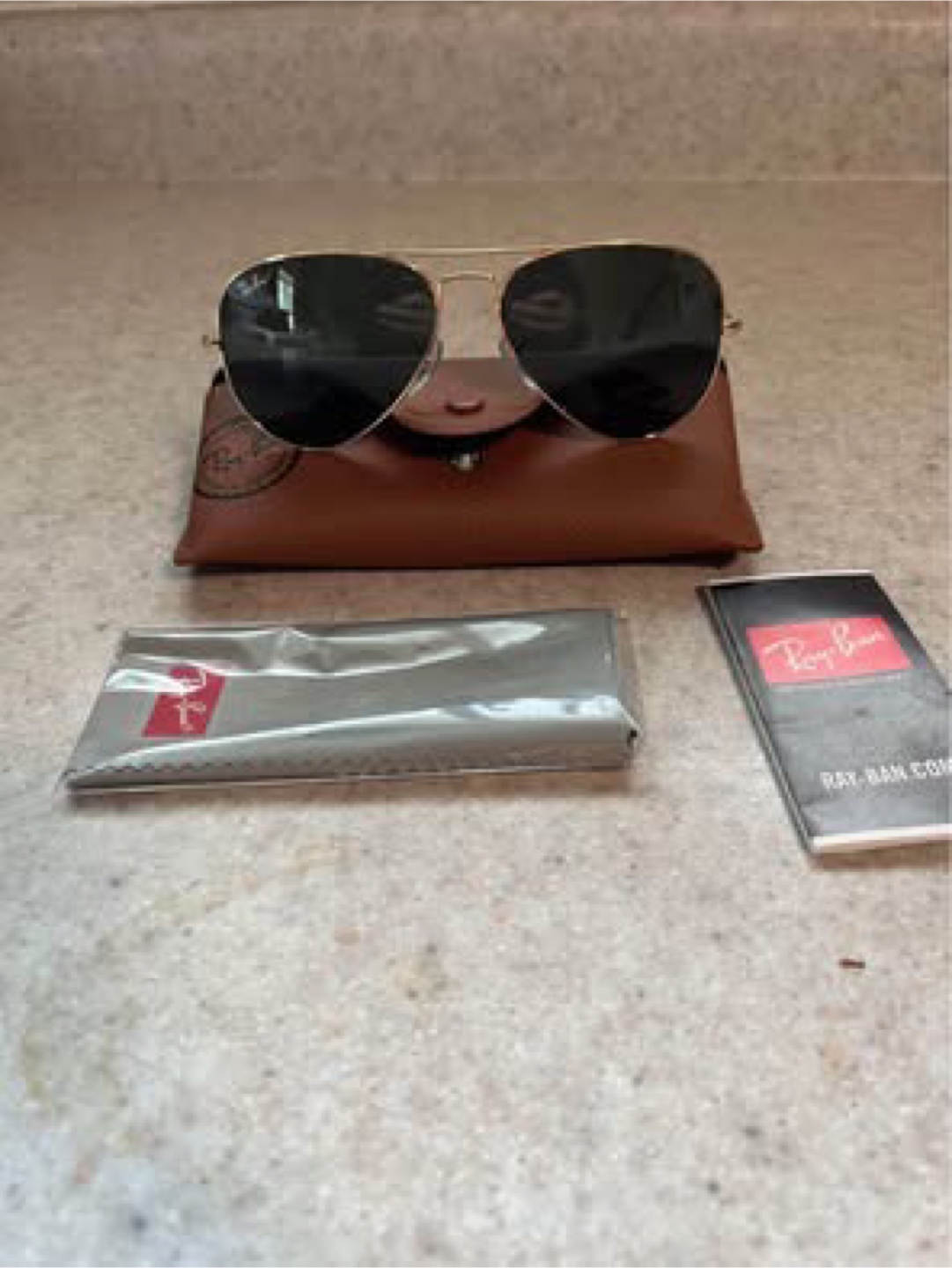 Ray-Ban Aviator Sunglasses with Case - photo 3