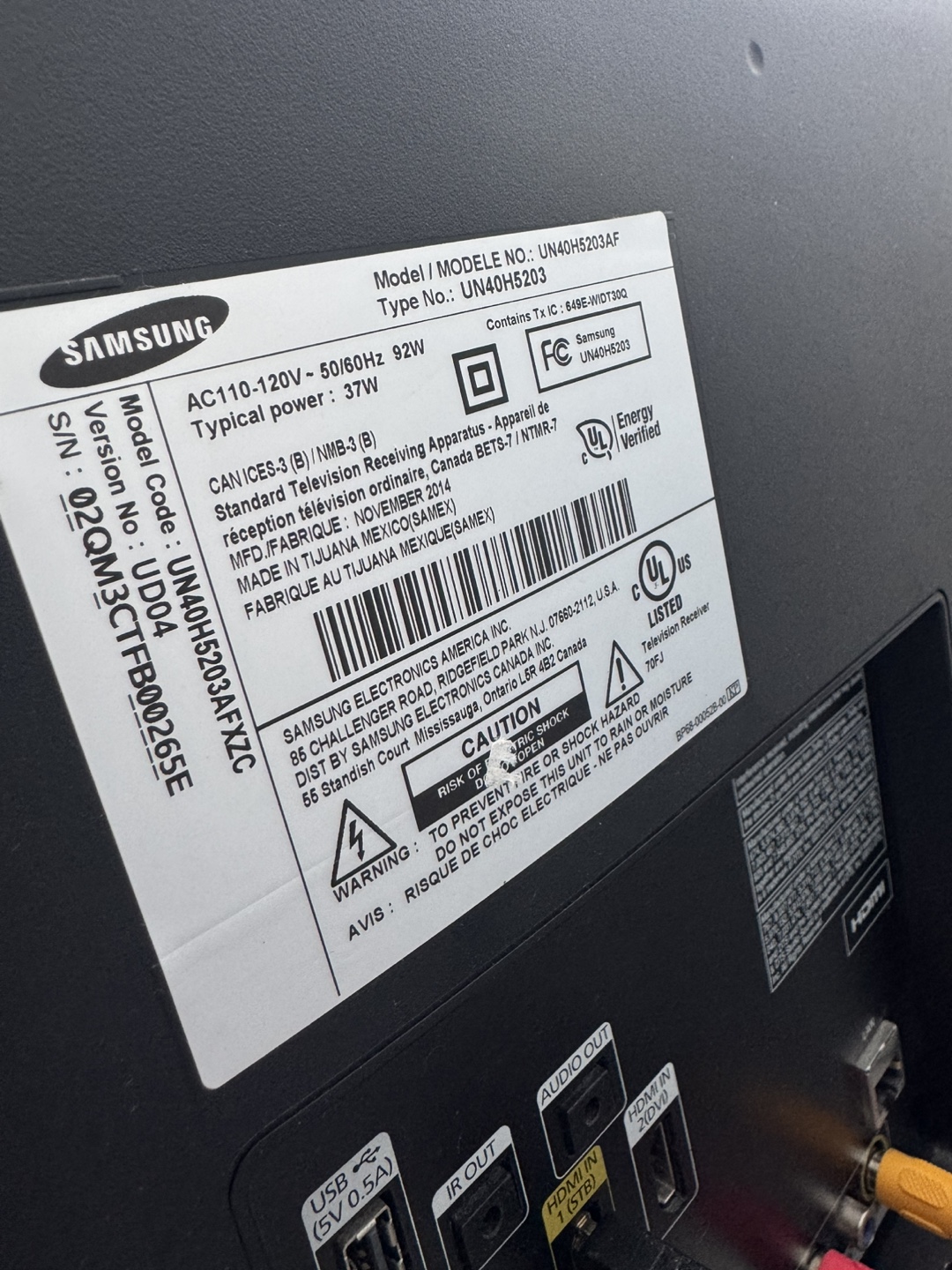 Samsung 40” TV (Model UN40H5203AF) + IKEA LACK TV Bench - photo 2