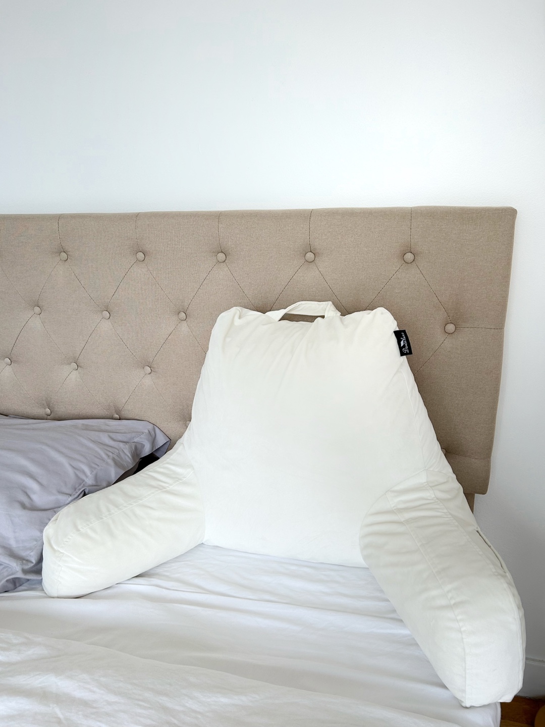 Like new! Back rest/ reading pillow