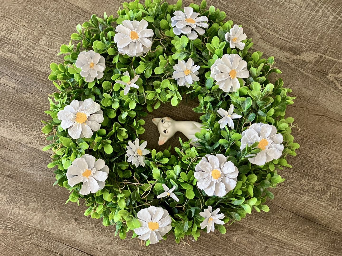 Floral Wreath with Vintage Cat Figurine - photo 2