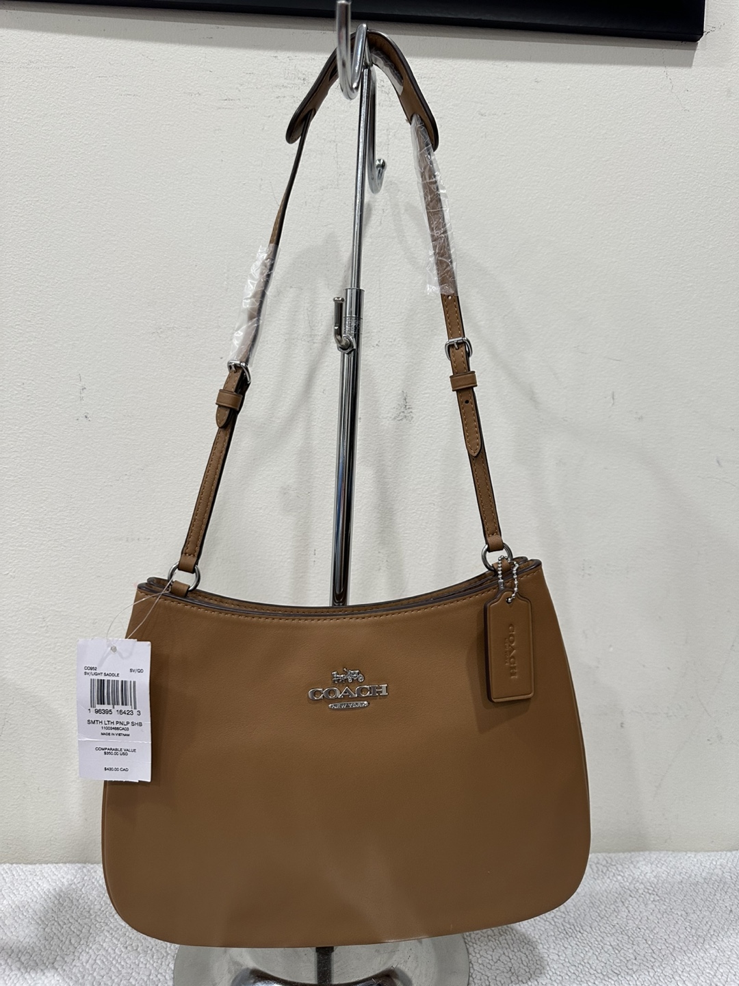Brand New Coach  Leather Hobo Bag, Brown - photo 3