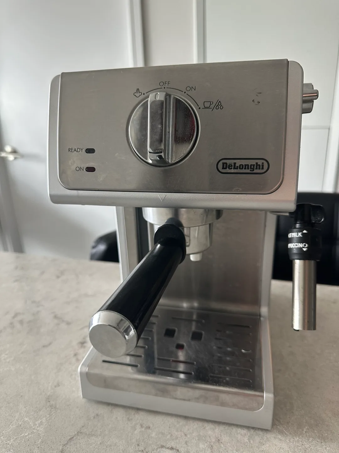 DeLonghi Espresso Machine thumbnail