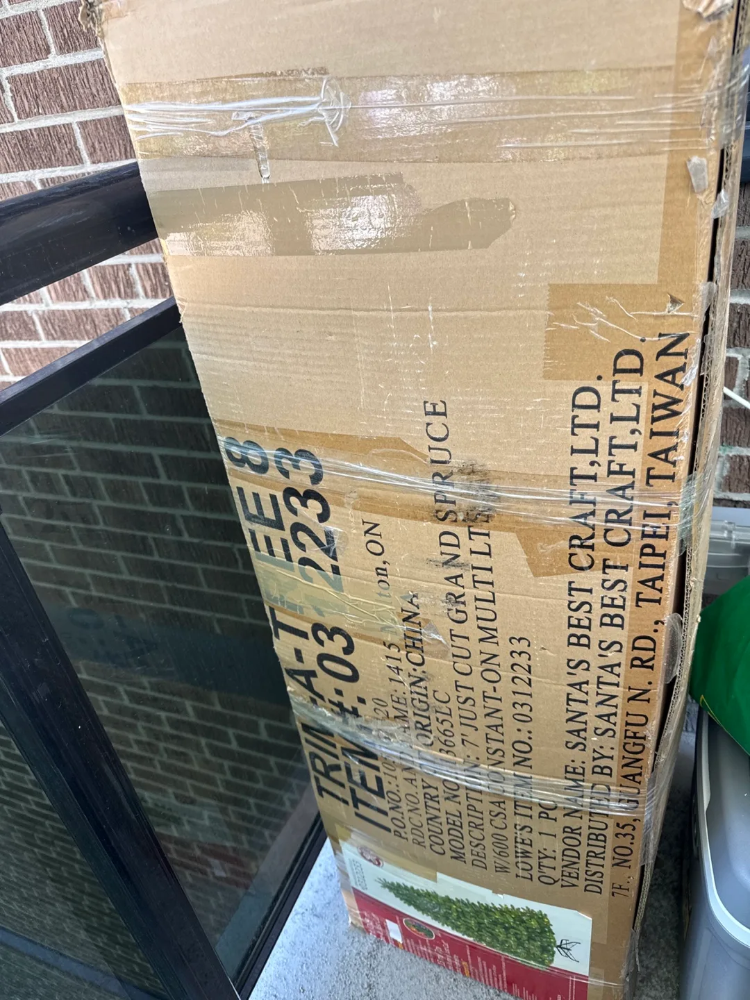 7ft Just Cut Grand Spruce Tree image indicator(2)