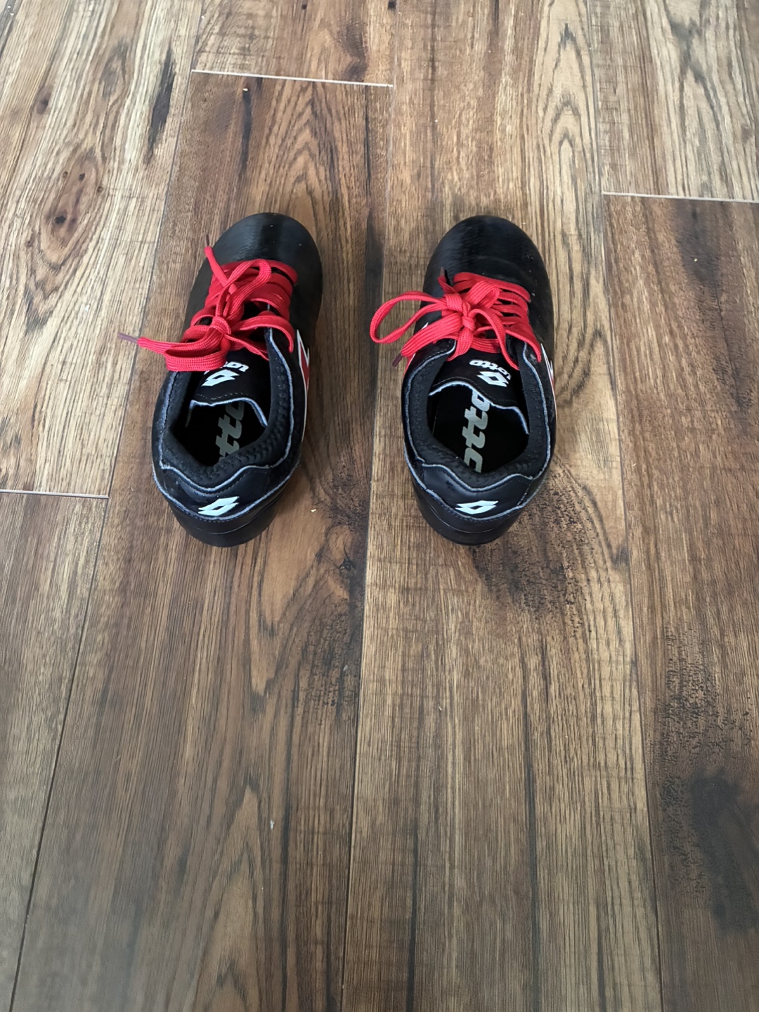 Lotto Soccer Cleats - Size 11 Kids - photo 2