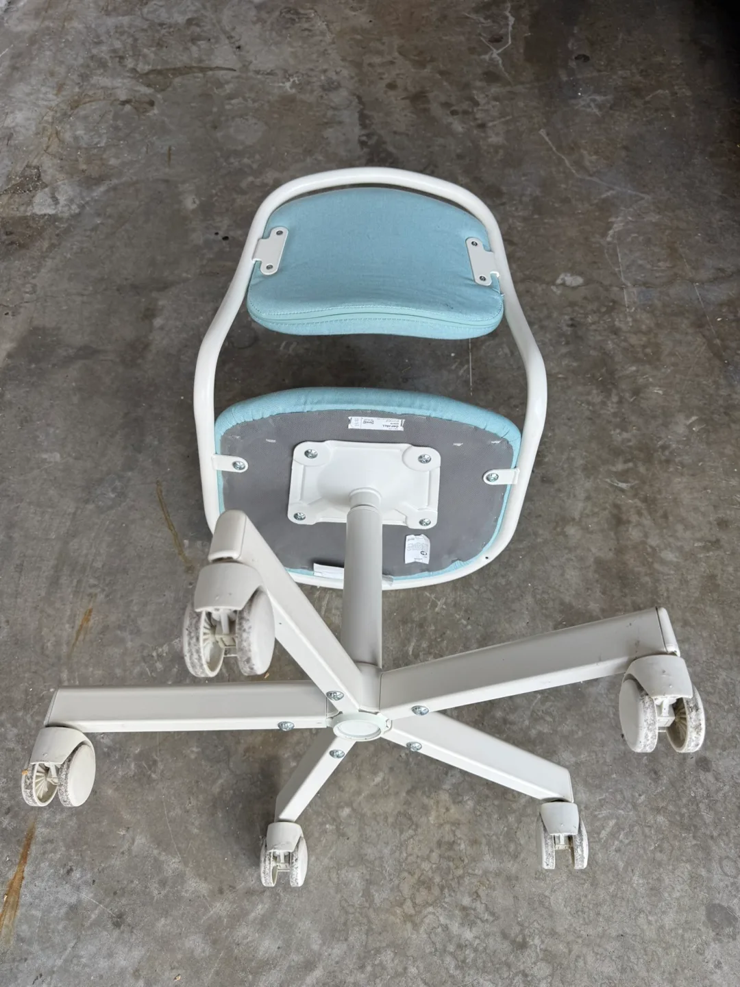 IKEA Jules Junior Desk Chair - Blue & White image indicator(5)