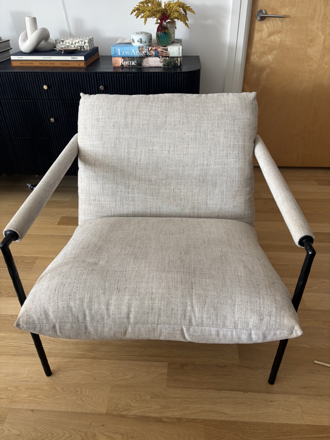 Crate & Barrel Valle Accent Chair - photo 3