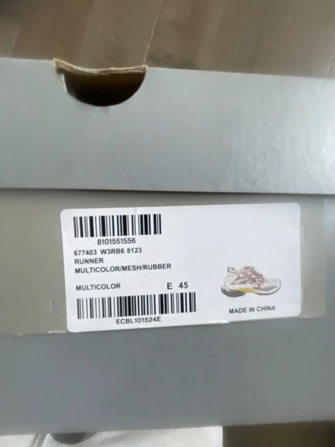 Balenciaga runners image indicator(7)