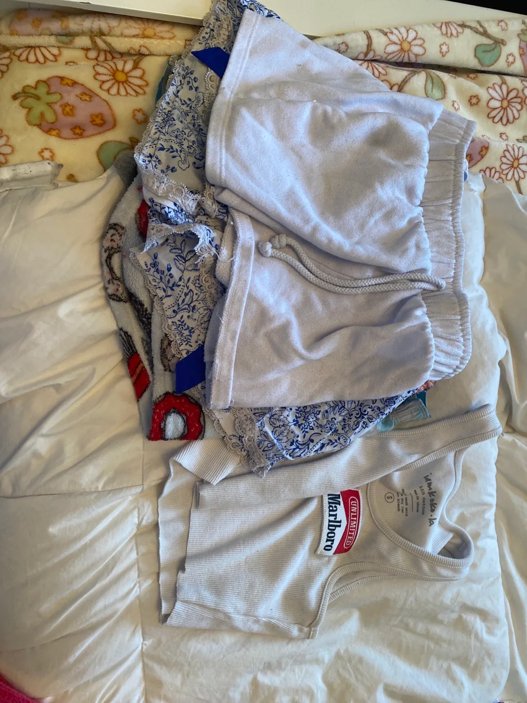 White Tank Top with Marlboro Logo - Size S thumbnail
