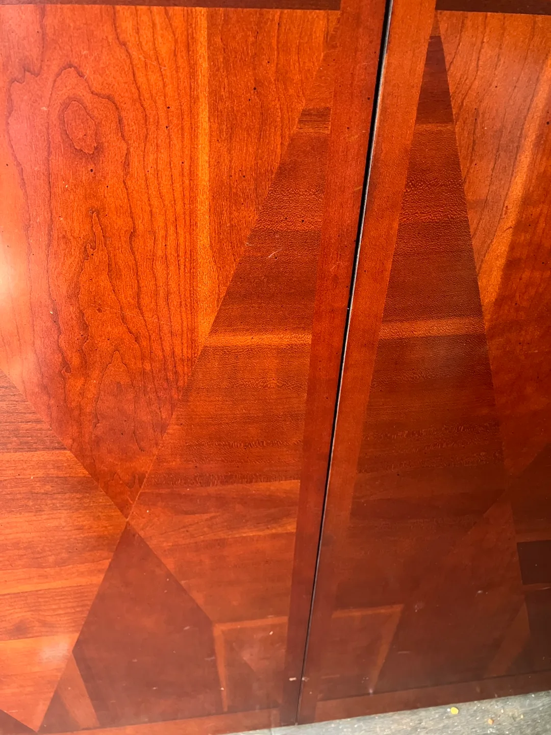 Dining Table and 6 Chairs - Wood image indicator(3)