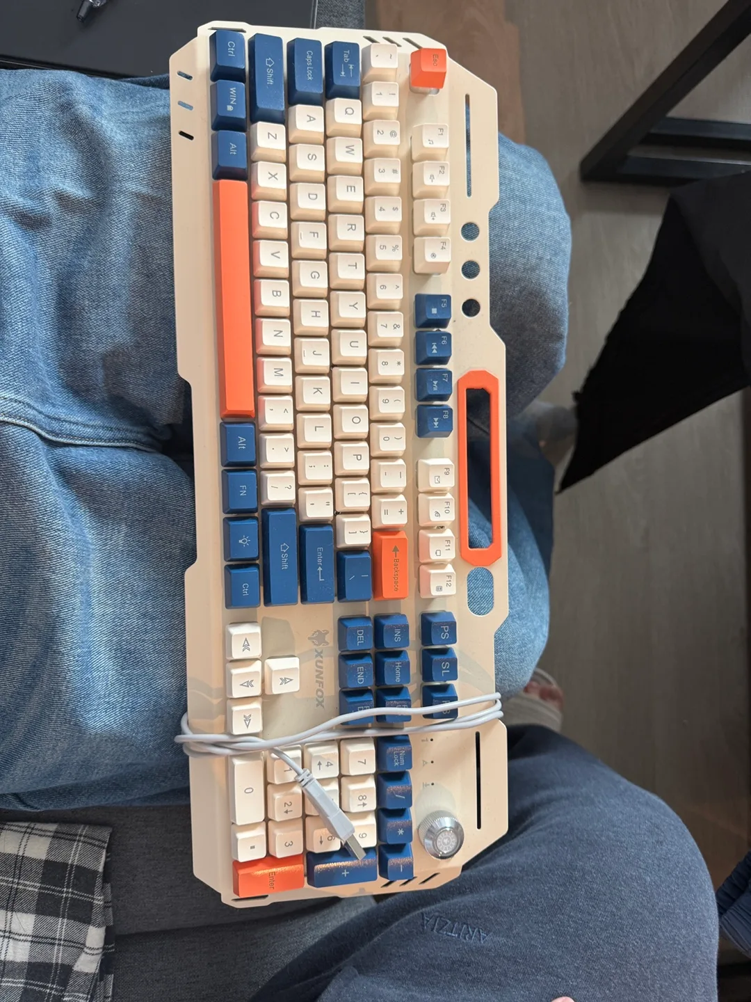 Keyboard and Mouse Set thumbnail