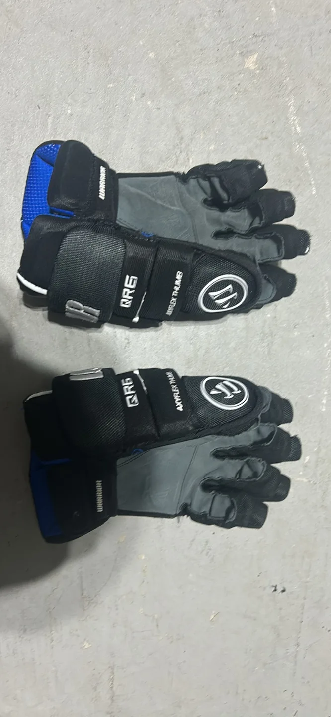 Warrior Covert QR6 Hockey Gloves - Junior 12" image indicator(3)