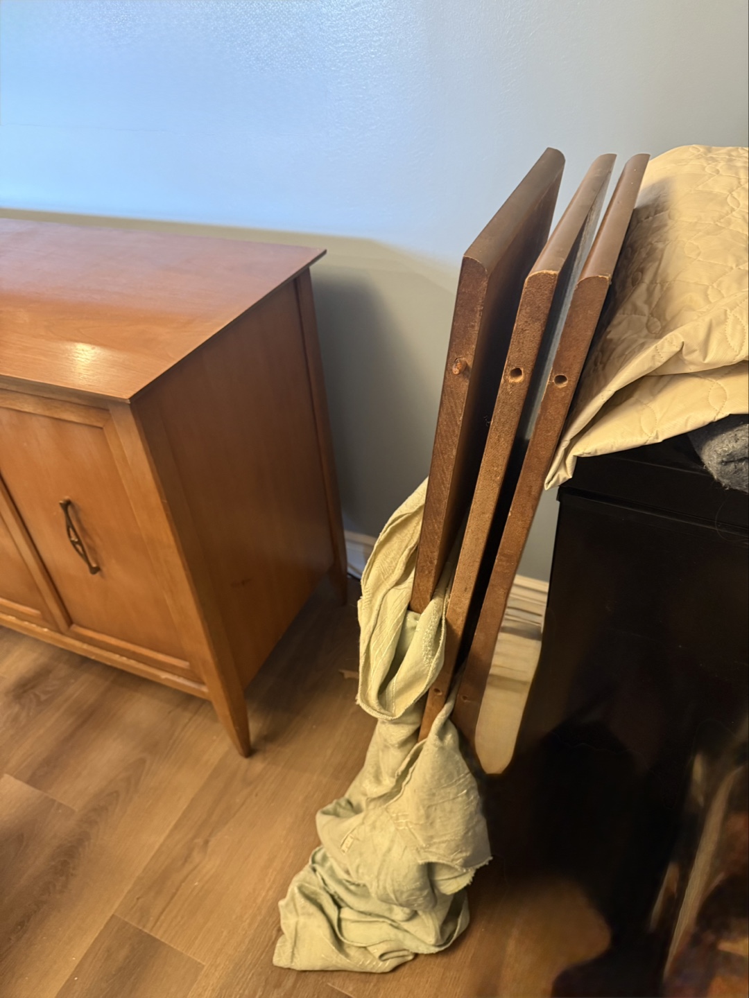Wood Dining Table with 4 Chairs - photo 4