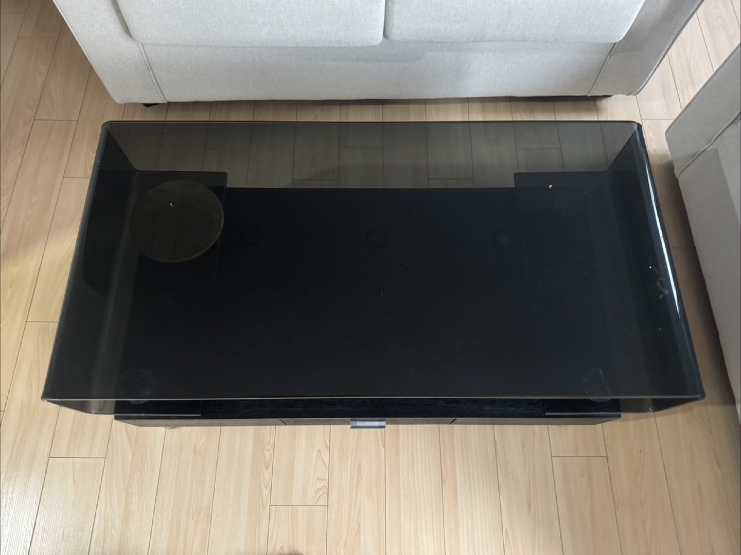 Black Glass Top Coffee Table - photo 2