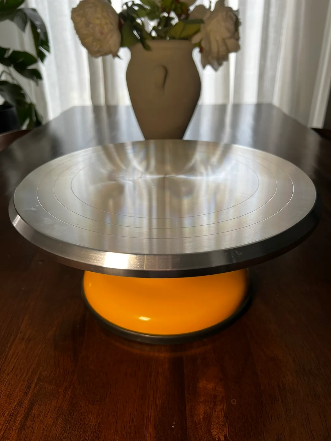 Cake Decorating Turntable thumbnail