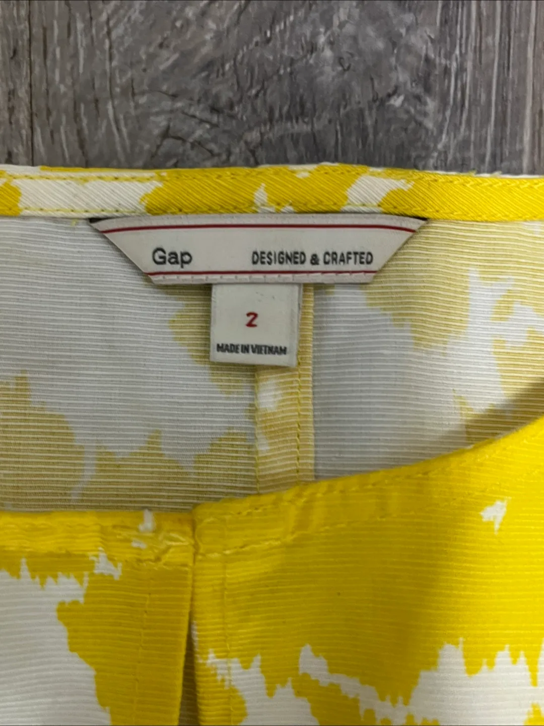Gap Designed & Crafted Yellow/White Top - Size 2 image indicator(4)