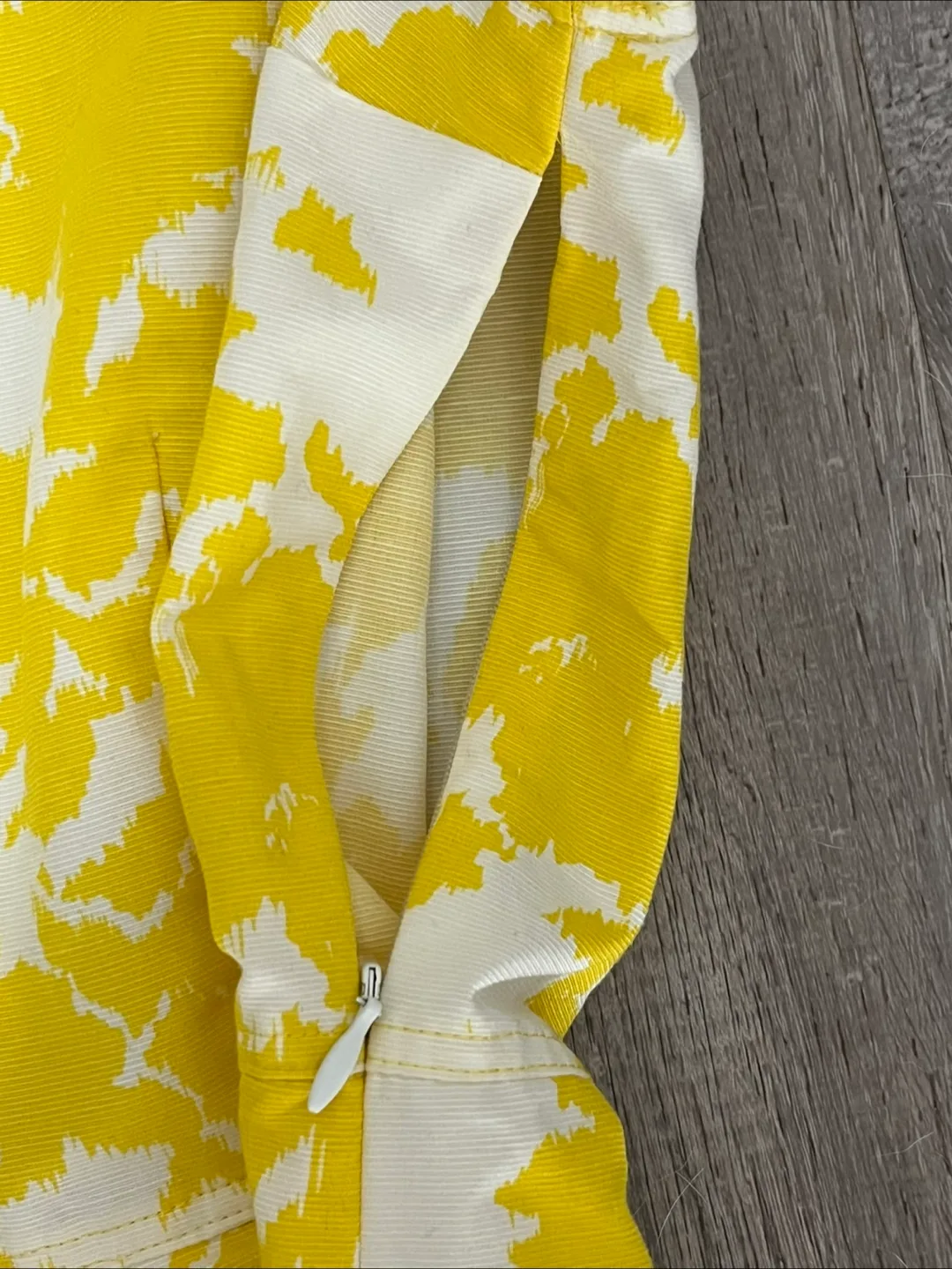 Gap Designed & Crafted Yellow/White Top - Size 2 image indicator(5)