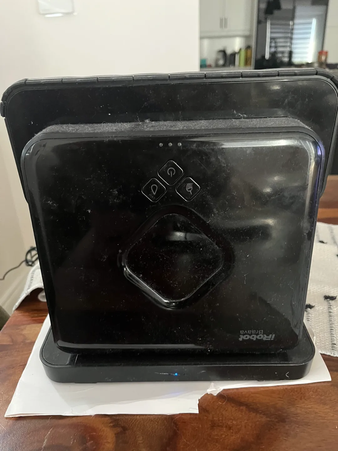 iRobot Braava 380 Robot Mop thumbnail