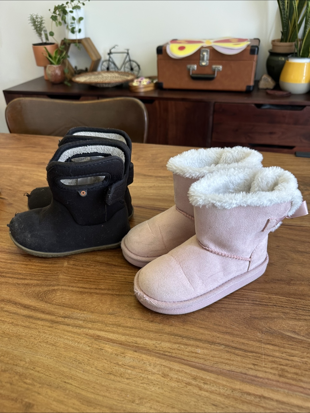 Kids Bogs & Pink boots