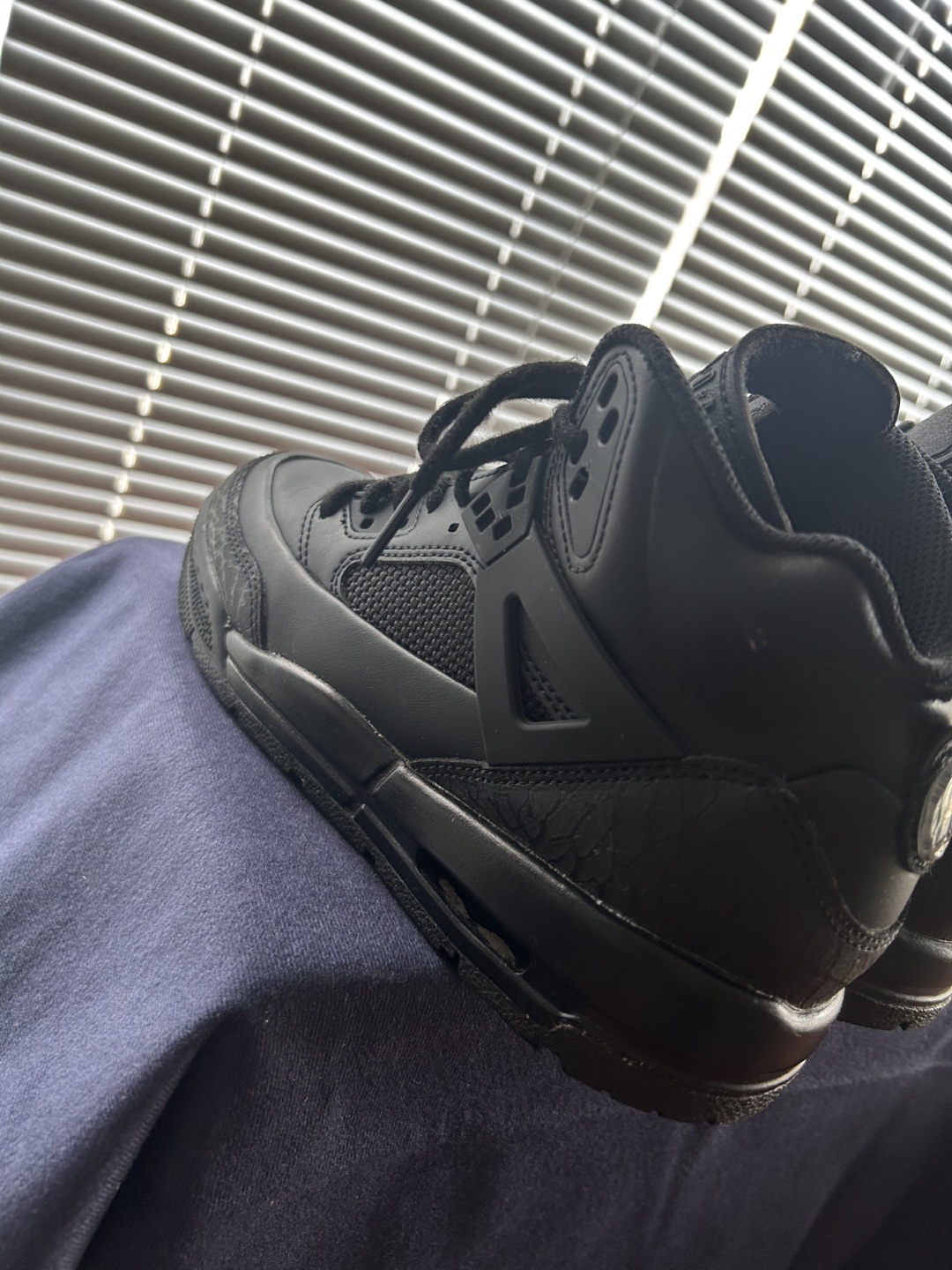 Jordan Spizike Black (SIZE YOUTH 4) - photo 4