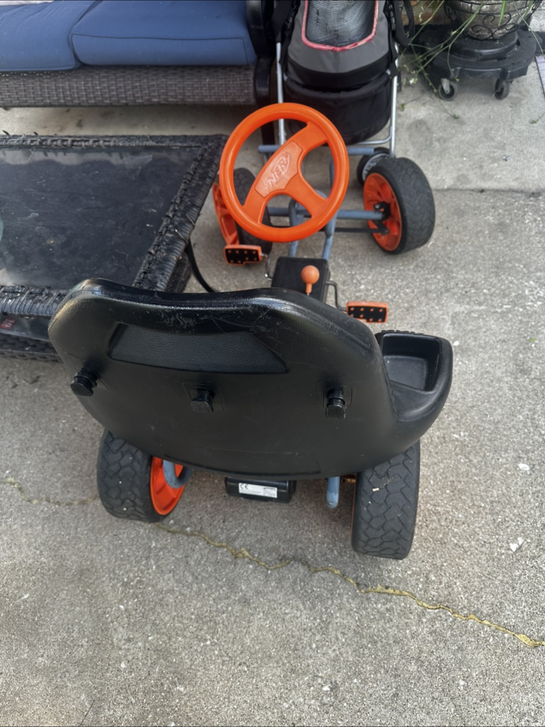 Nerf Pedal Go-Kart - Ride On Toy - photo 3