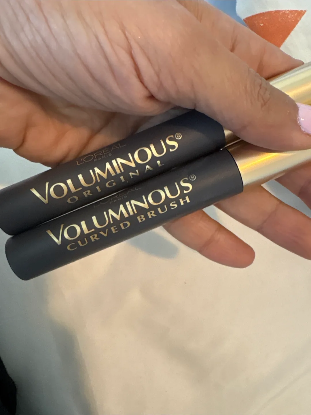 L'Oreal Voluminous Mascara - Original & Curved Brush thumbnail