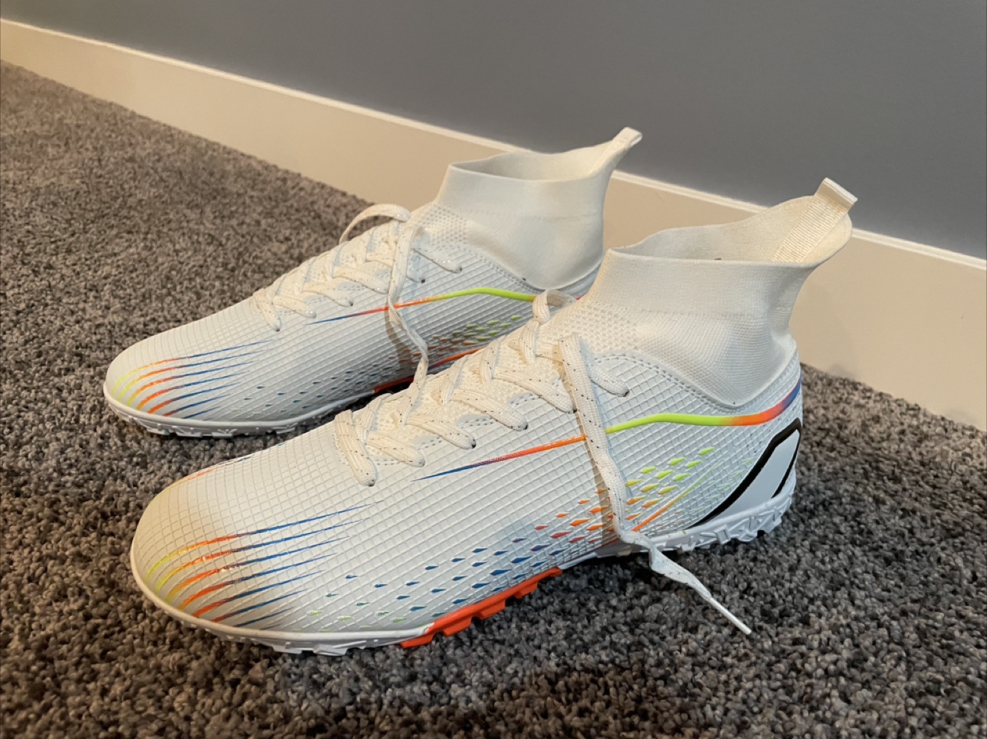 Men’s Football/Soccer Cleats – Size 10 – New - photo 2