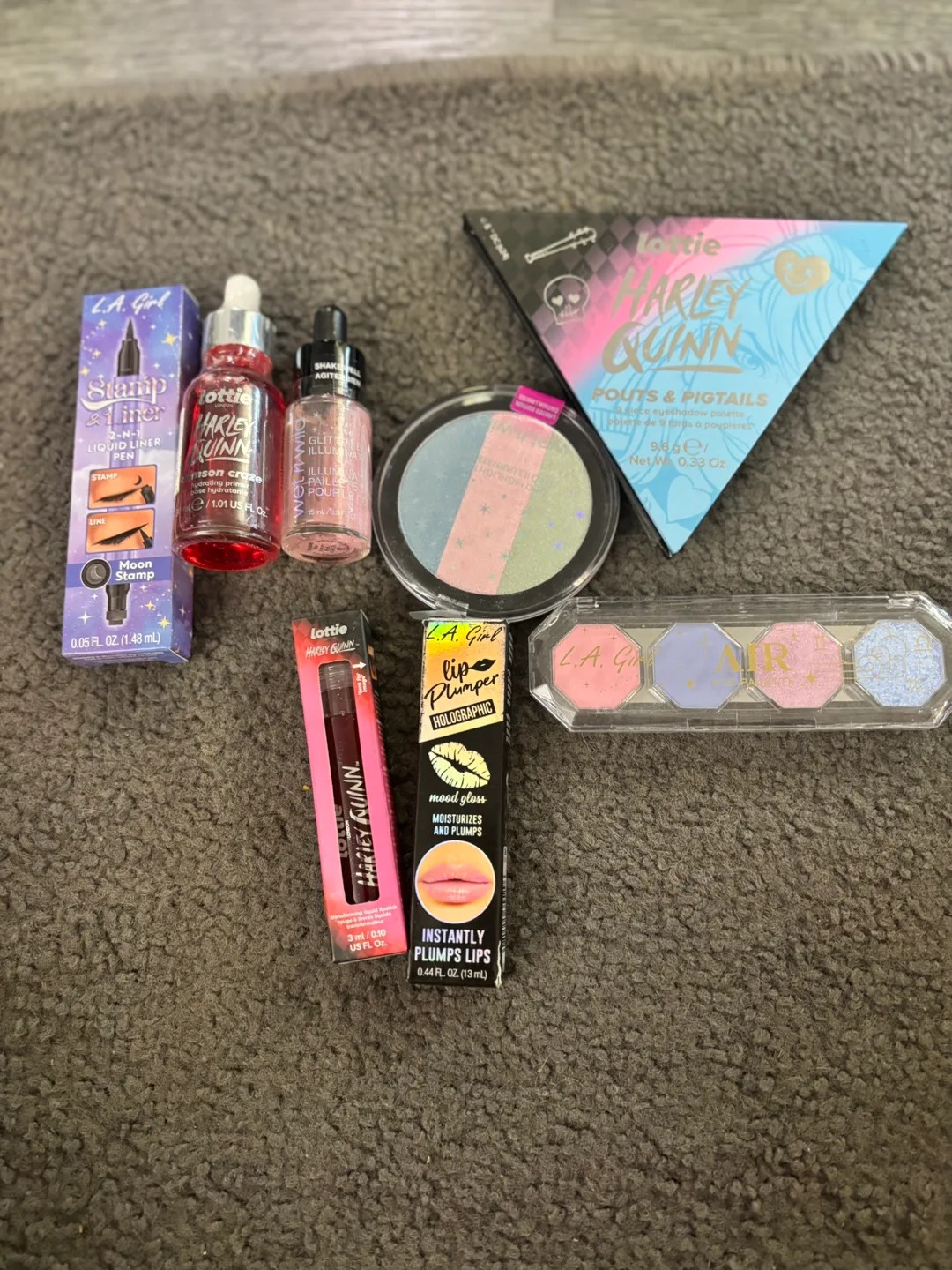 L.A. Girl Harley Quinn Makeup Lot # 2 thumbnail