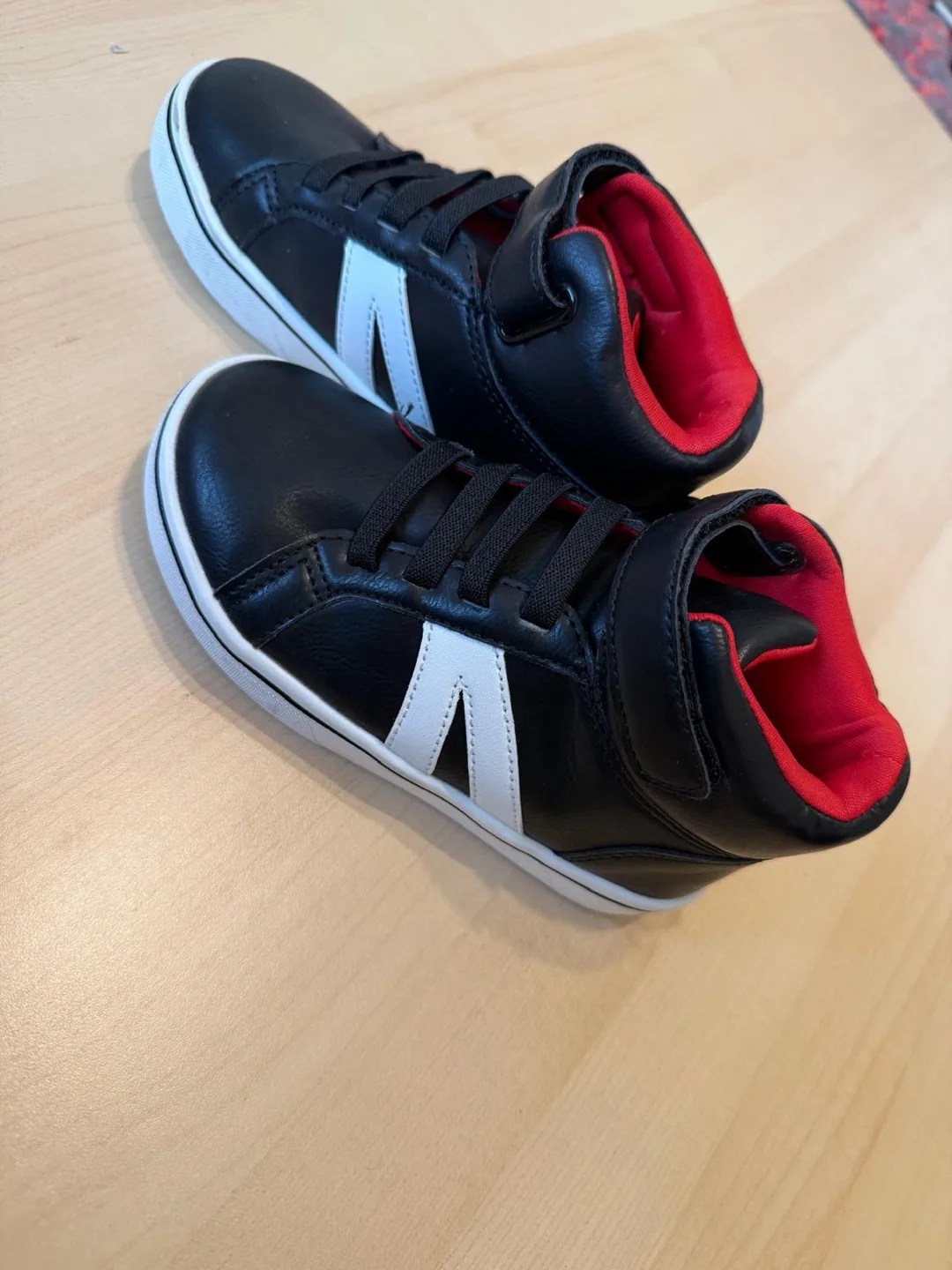 George Black & White High-Top Sneakers - Size 12 image indicator(2)