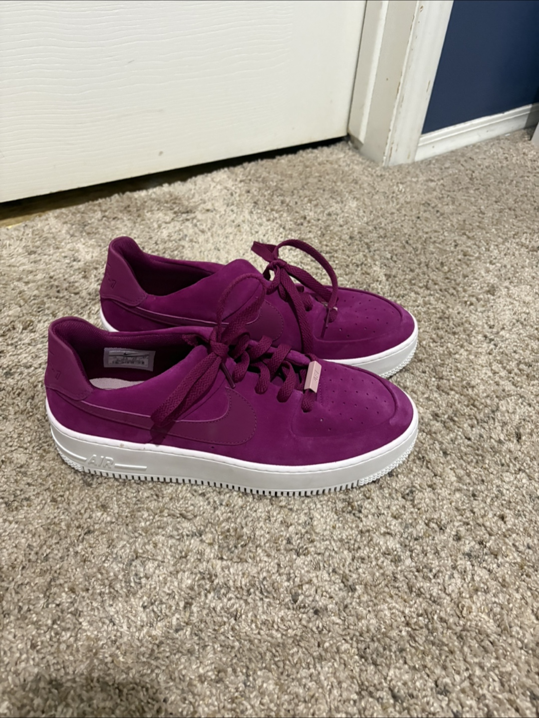 Nike Air Force 1 Fuschia Suede Shoes