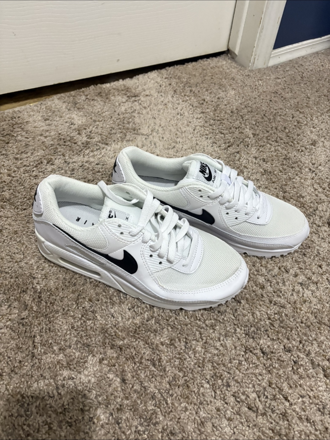 Nike Air Max 90 White Sneakers