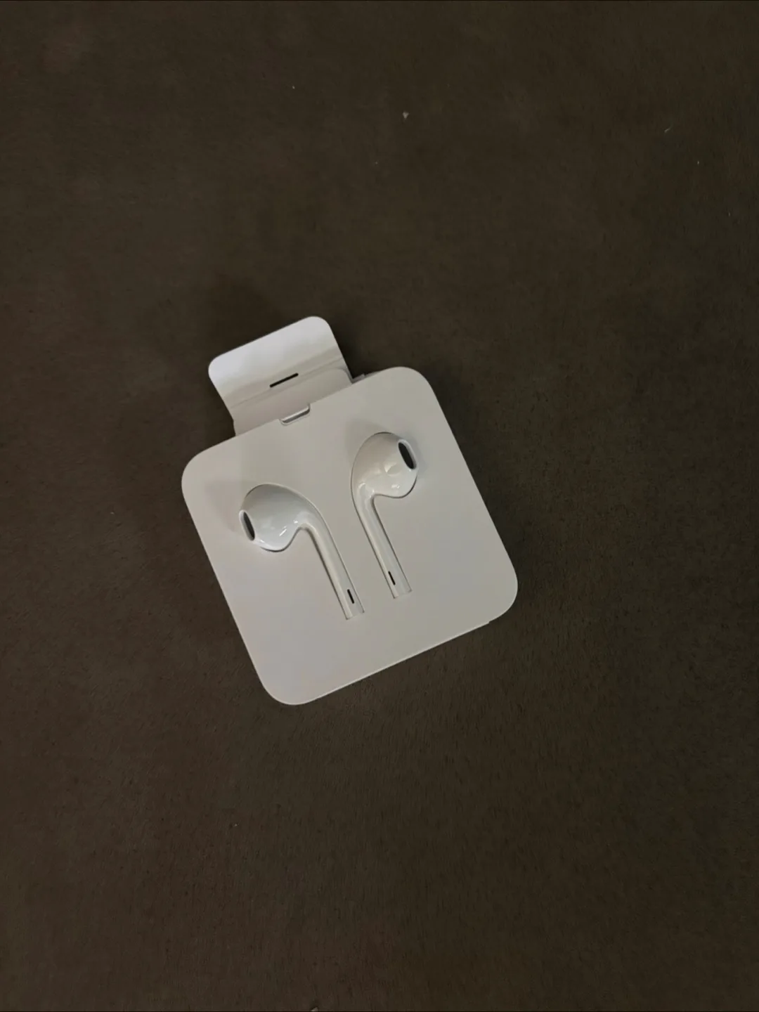 Apple iPhone Earbuds Lightning Connector thumbnail