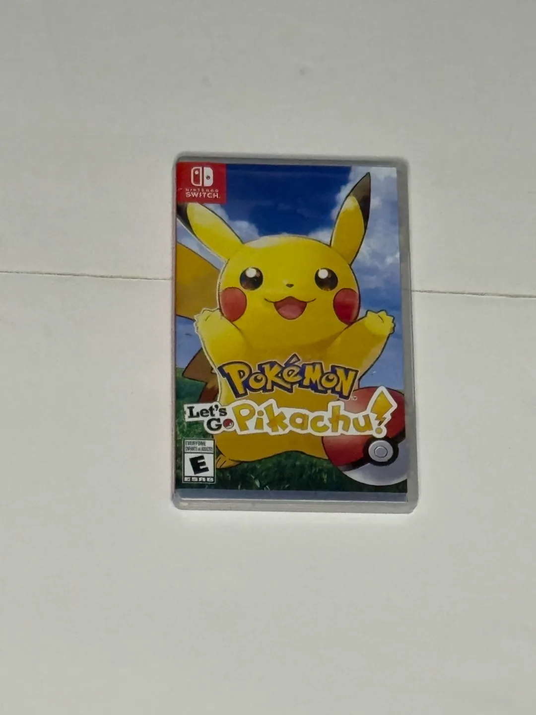 Pokemon Let's Go Pikachu Nintendo Switch Game thumbnail