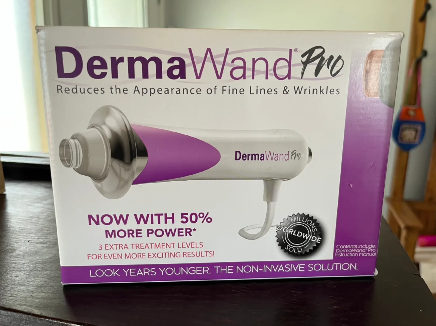 DermaWand Pro Anti-Aging Solution + Derma Vital Skin Care image indicator(4)