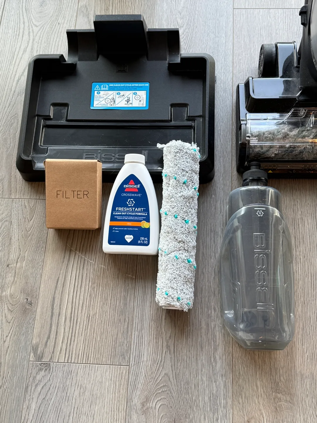 Bissell CrossWave HydroSteam Plus Multi-Surface Wet Dry Vac image indicator(2)