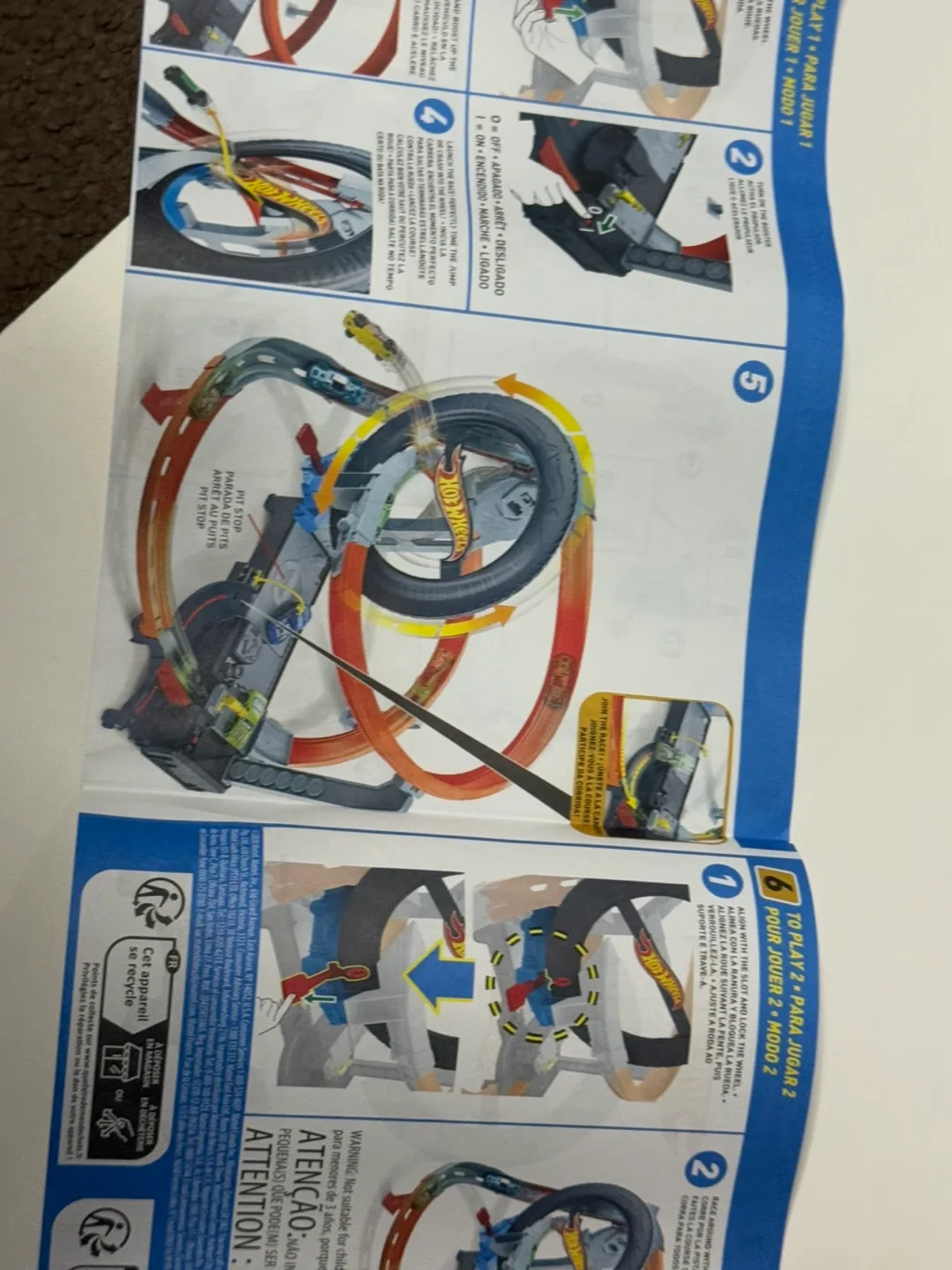 Hot Wheels City Super Twist Tire Shop image indicator(4)