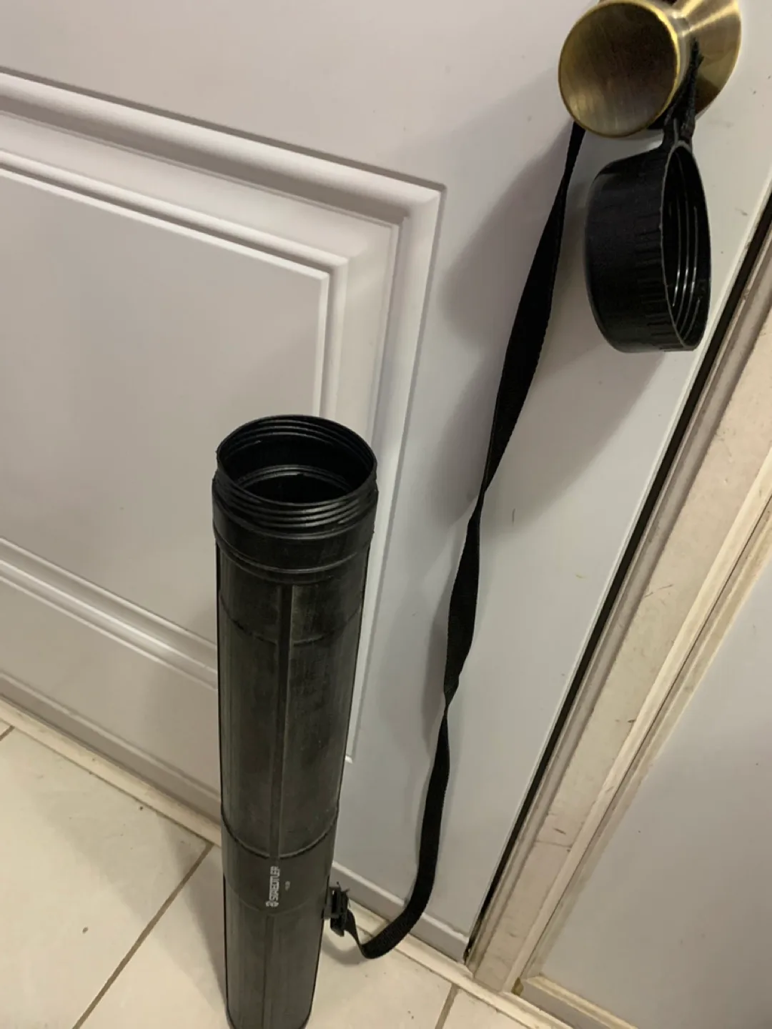 Adjustable Art Tube - Black image indicator(2)