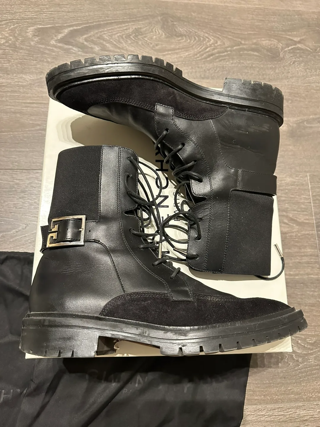 Givenchy Womens Aviator Leather/Suede Black 39.5 boots image indicator(4)