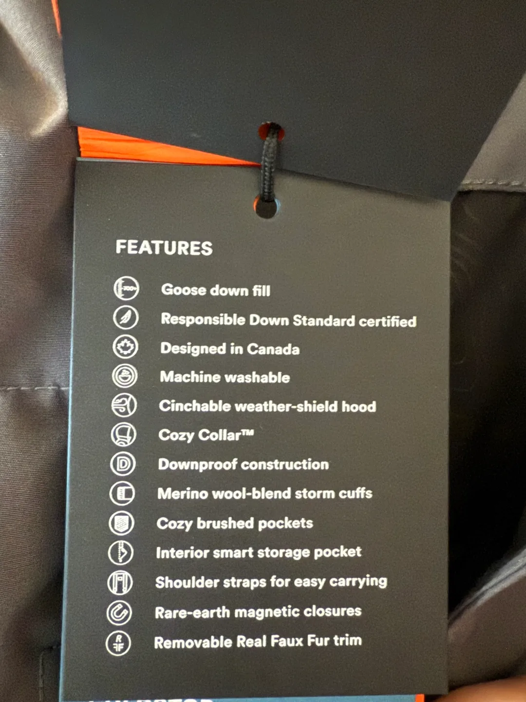 Aritzia Tna - The Powder Parka Long image indicator(3)