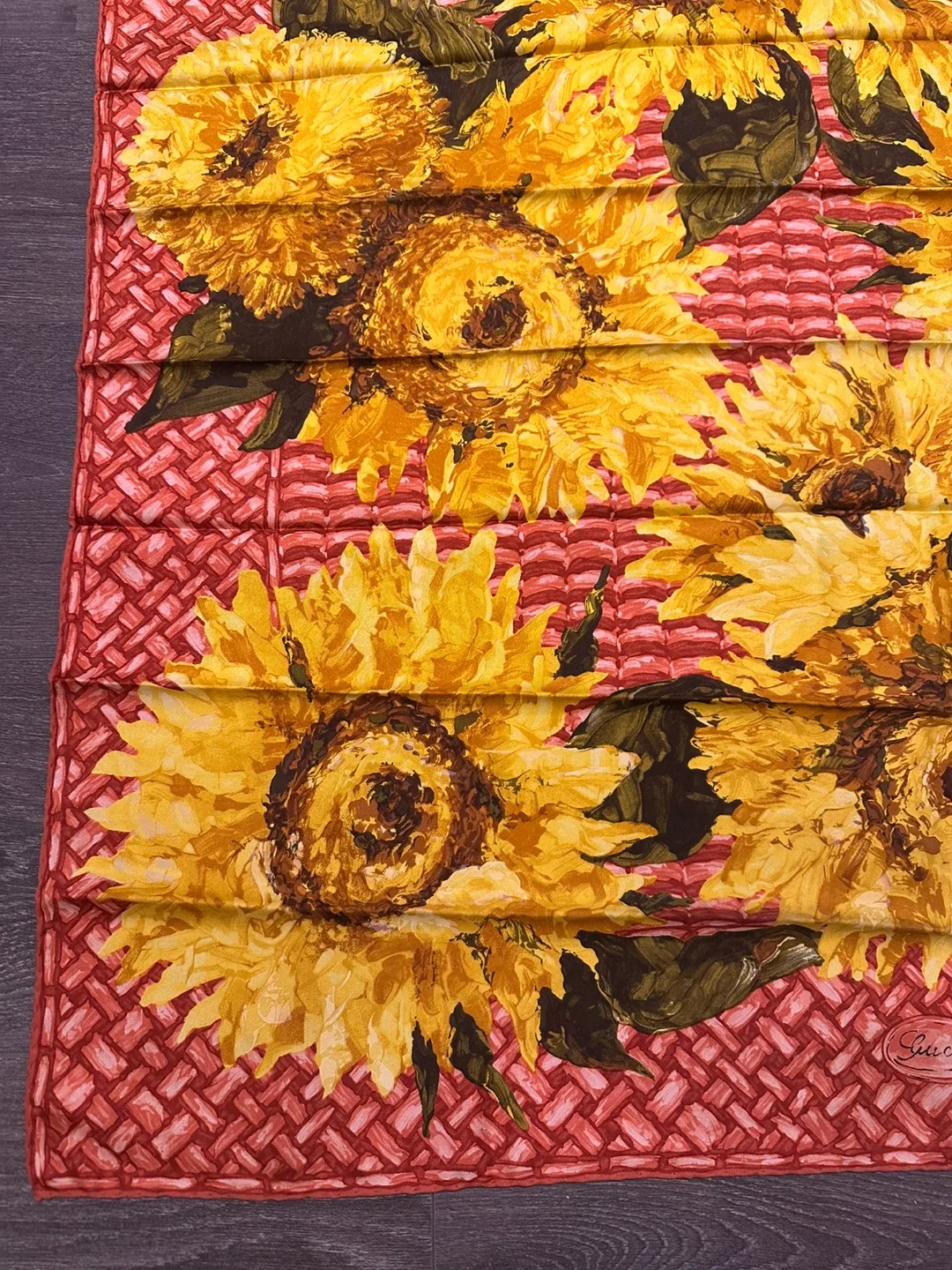 Authentic Gucci silk scarf made in Italy Sunflower image indicator(6)