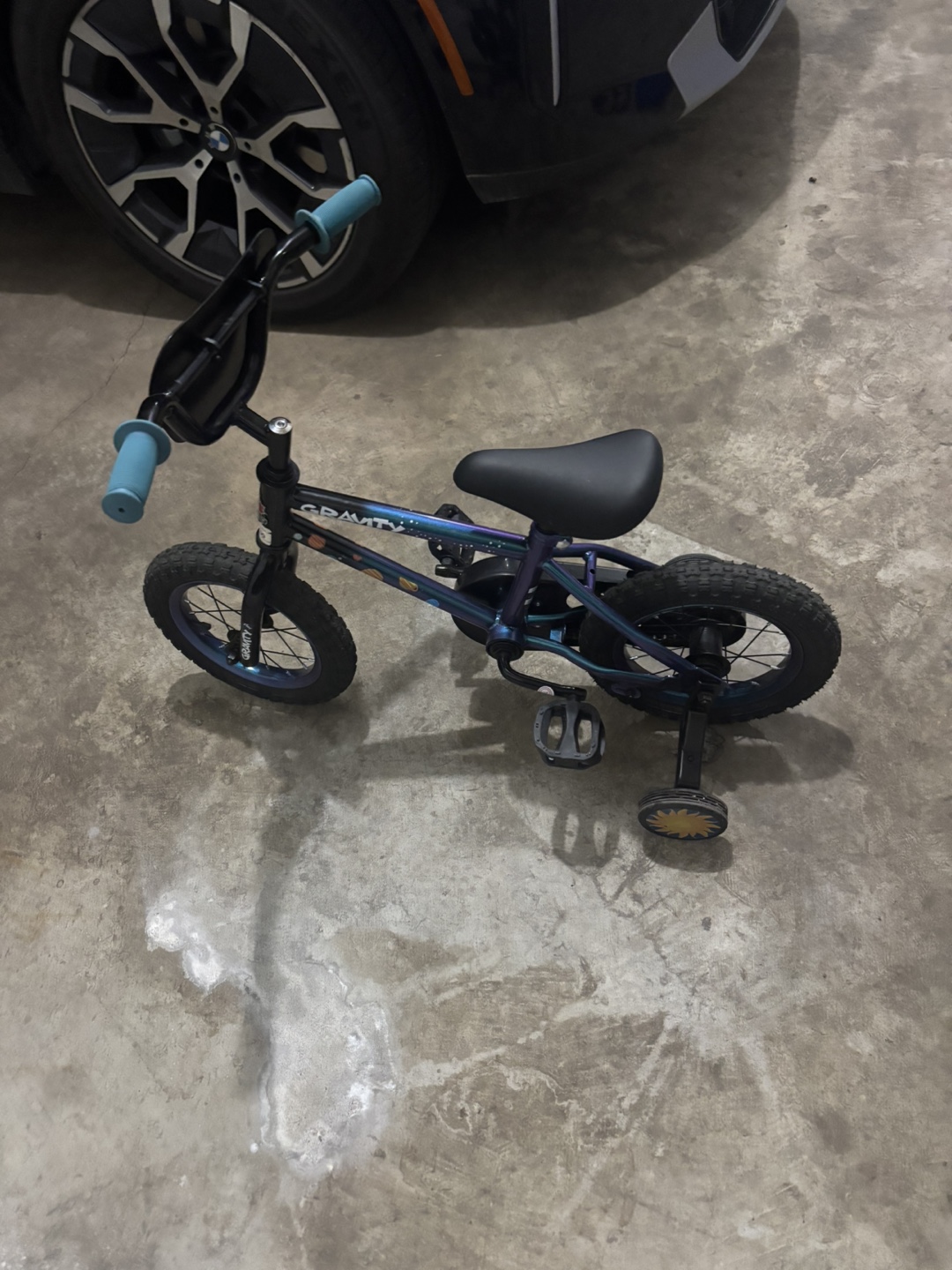 Gravity Kids Bike with Training Wheels