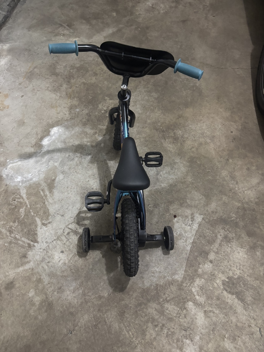 Gravity Kids Bike with Training Wheels - photo 3